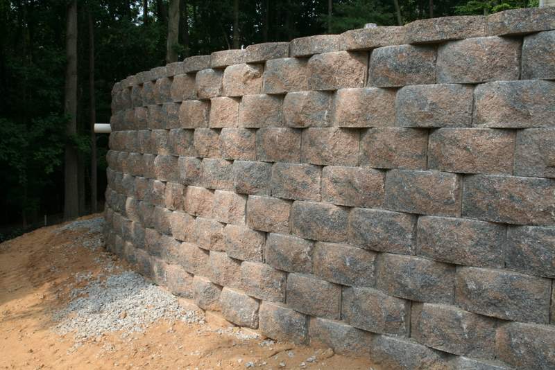 Dunn Loring VA Retaining Wall Design